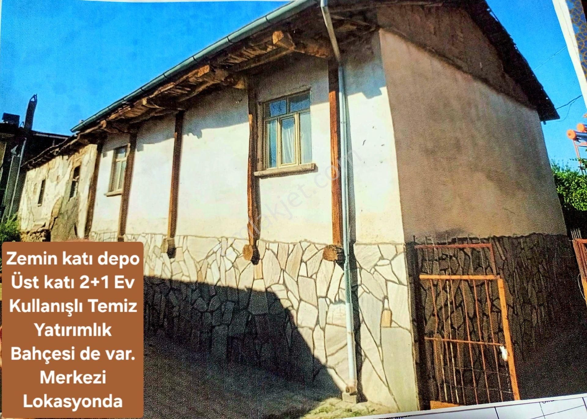 Denizli Çal Ortaköy'de 230 M2 Müstakil Ev. Açıklamayı Okuyarak Arayınız.