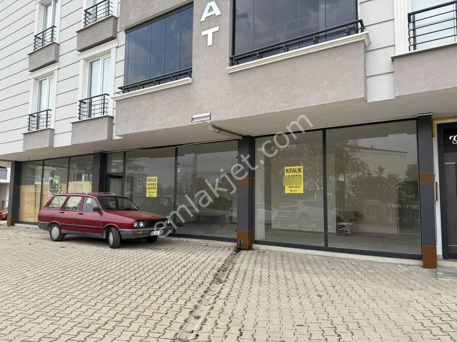 Yağmur Emlak'tan Tekkeköy'de Stadyuma Çok Yakın Kiralık Dükkan - Görsel 5