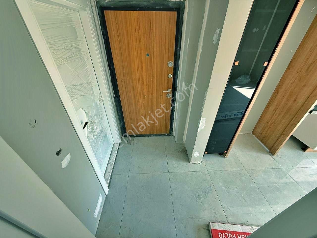 Uytundan Akçayda Ülkü Yoluna Yakın Satılık Lüks 1+1 Daire - Görsel 4