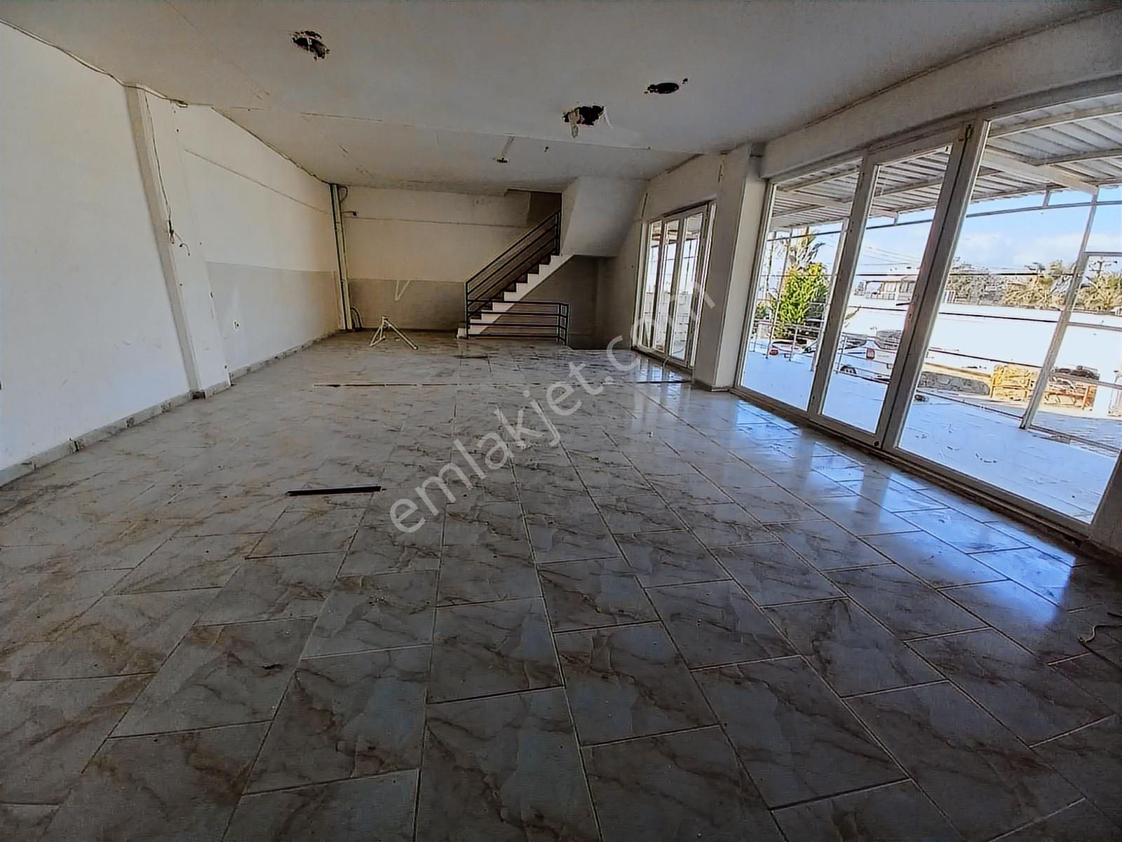 Turgutreis Sanayisinde Kiralık 240 M² 3 Katlı Dükkan - Görsel 9