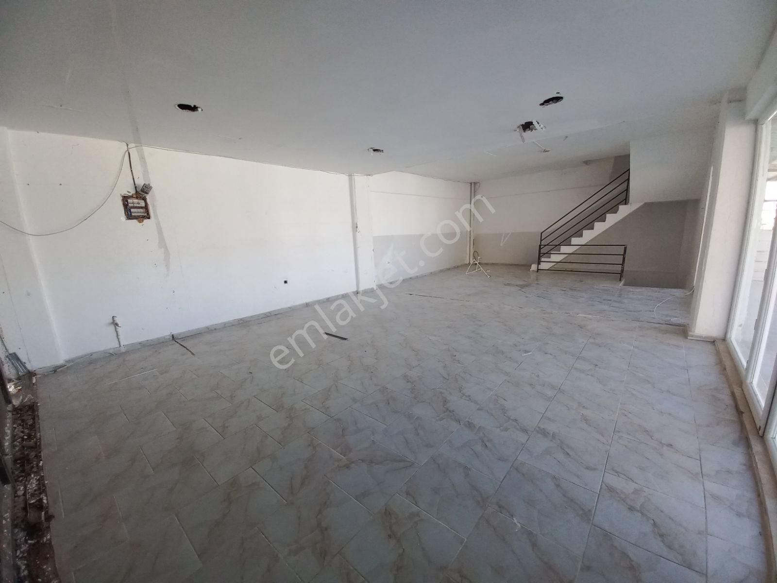 Turgutreis Sanayisinde Kiralık 240 M² 3 Katlı Dükkan - Görsel 2