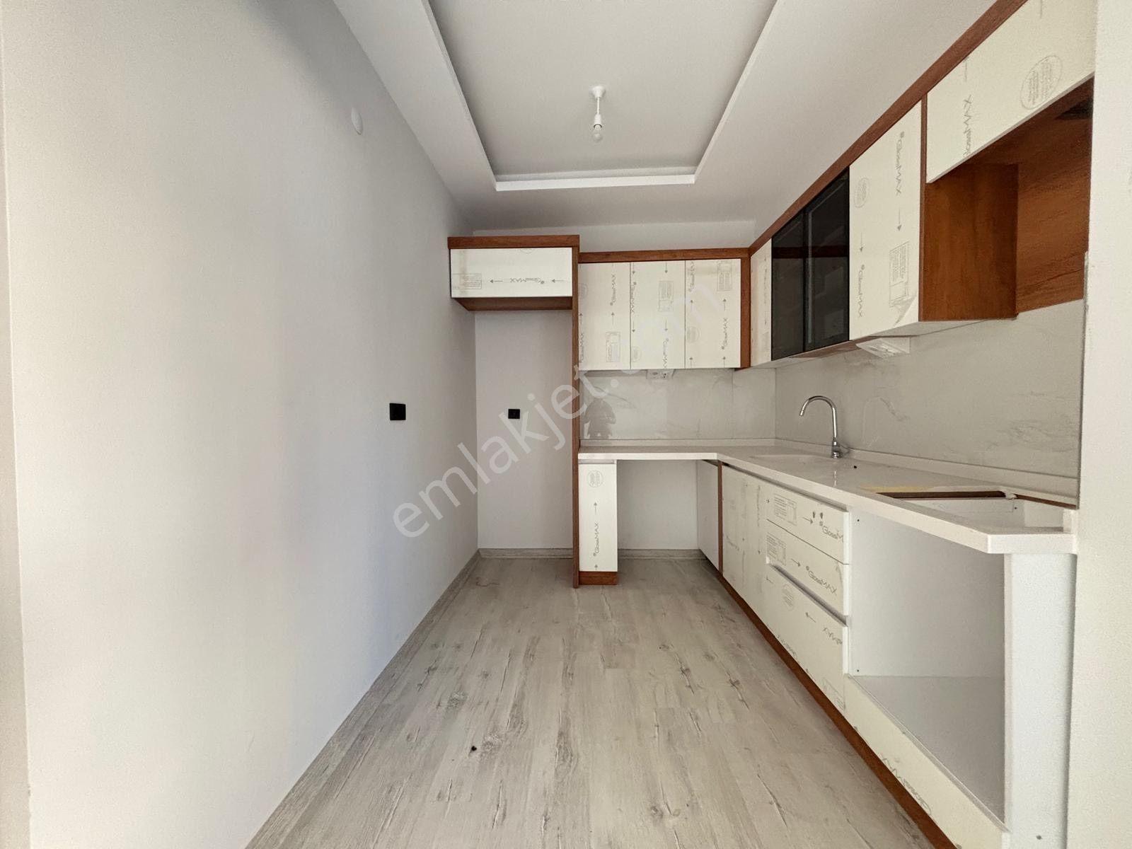 Mera Emlak Tuzcumurat Mh. Ön Cephe 1+1 55m2 Ultralüx Daire - Görsel 26