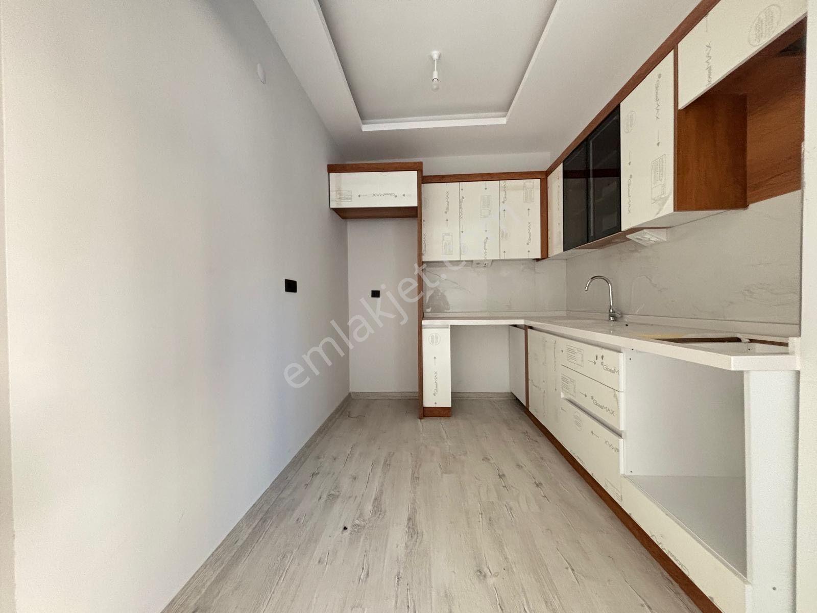 Mera Emlak Tuzcumurat Mh. Ön Cephe 1+1 55m2 Ultralüx Daire - Görsel 13
