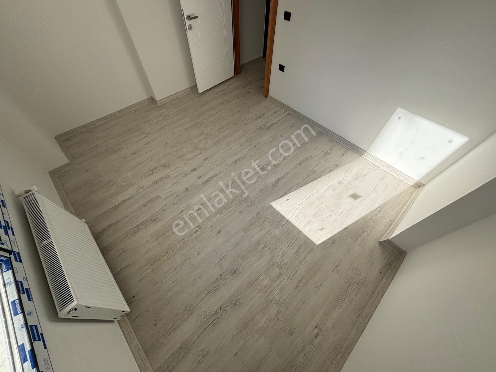 Mera Emlak Tuzcumurat Mh. Ön Cephe 1+1 55m2 Ultralüx Daire - Görsel 9