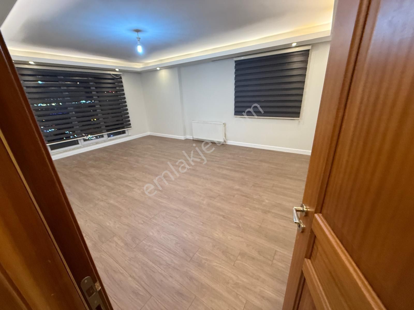 Tuzla İçmeler Merkezde Arakat Harika 3+1 Önü Açık Takaslı - Görsel 8