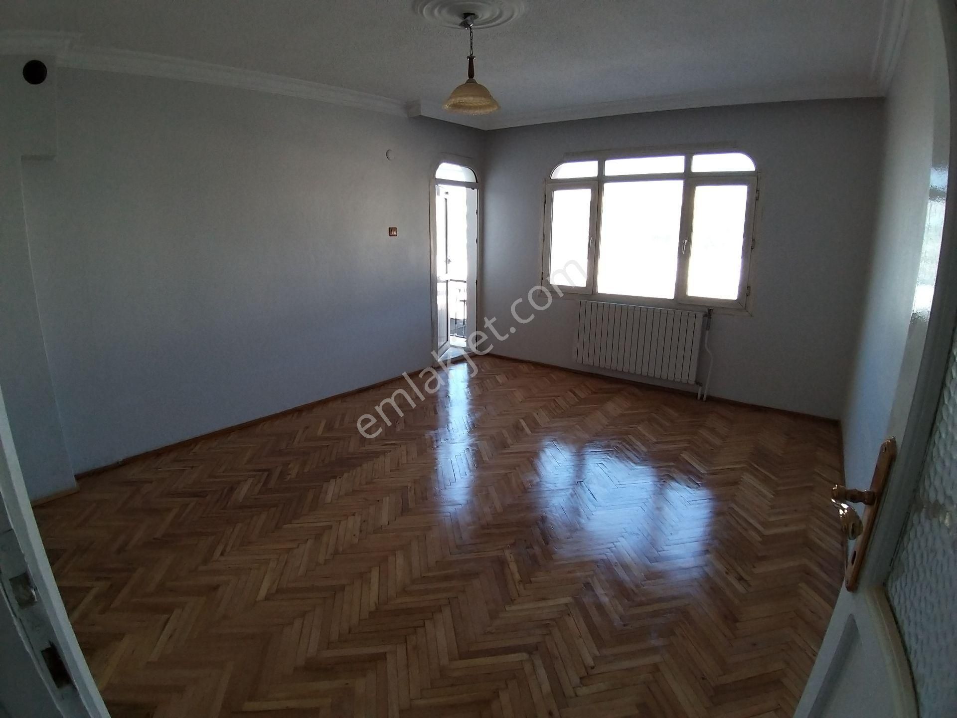 Buca Şirinyer Laleli Mahallesinde/uçanyolyanı //tünel Çıkışı/150m2//3+1arakat/köşe Masrfasız Daire - Görsel 13