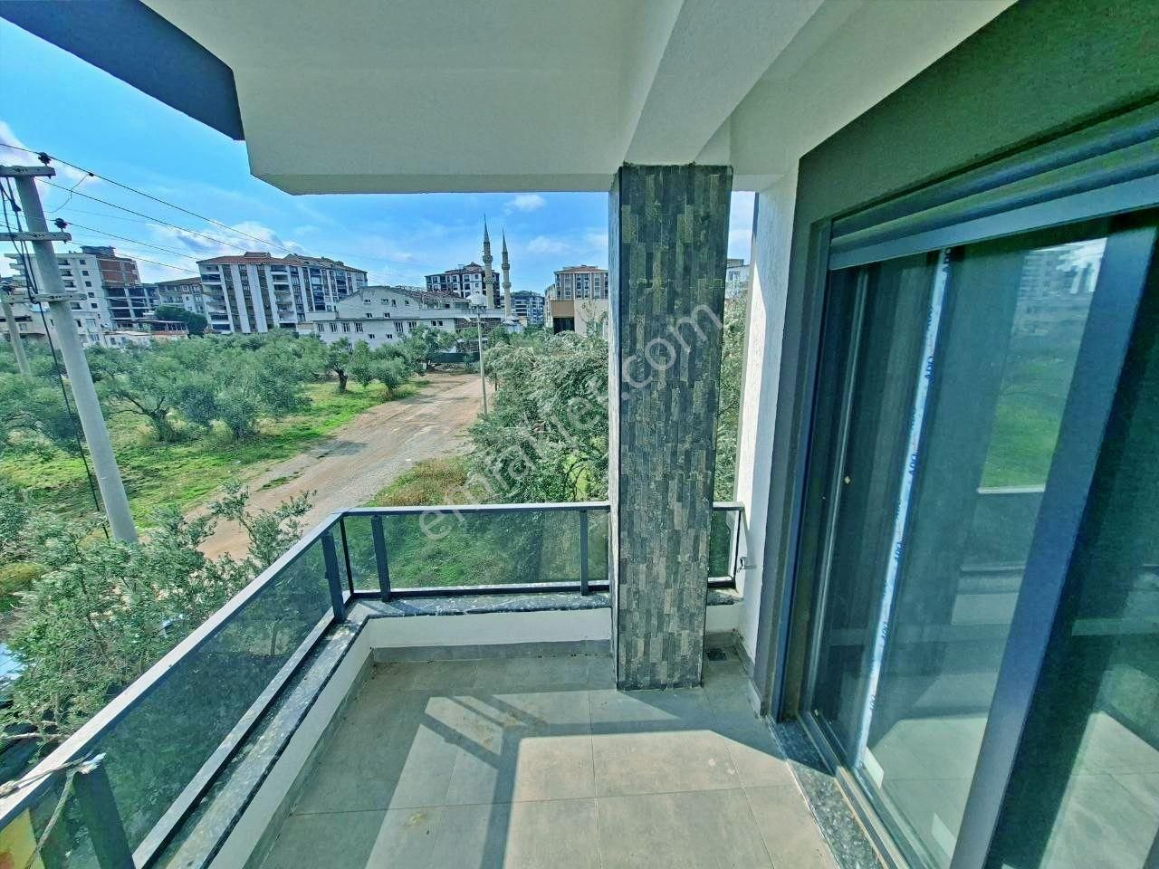 Uytundan Edremit Kadıköyde Özel Otoparklı Sıfır 3+1 Lüks Villa - Görsel 27