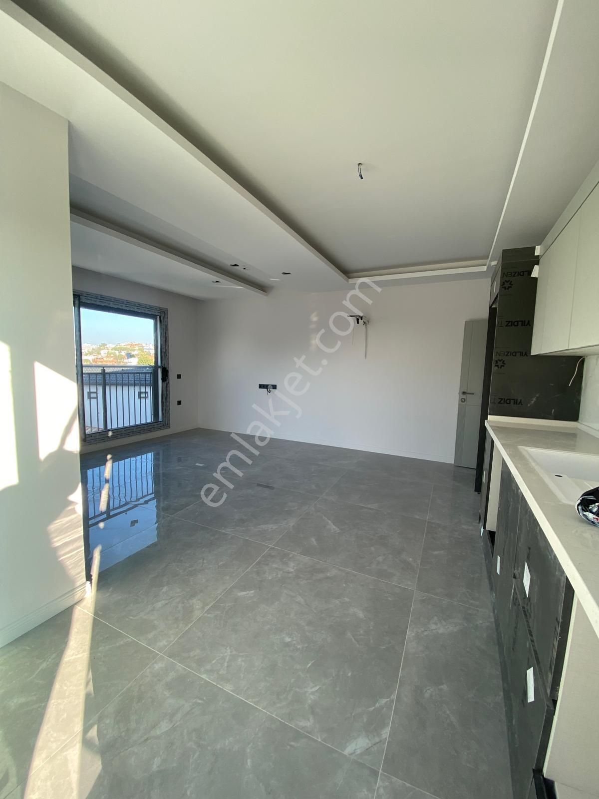 Plaja 90 Metre Mesafede 2+1 Sıfır Daire - Görsel 23