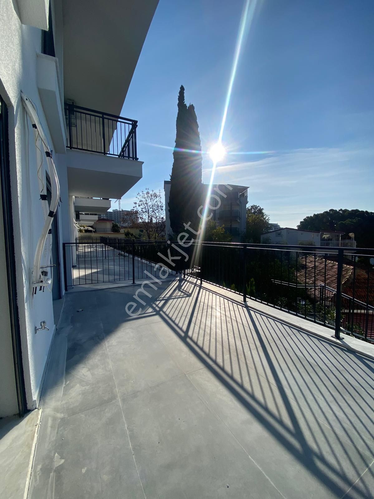 Plaja 90 Metre Mesafede 2+1 Sıfır Daire - Görsel 13