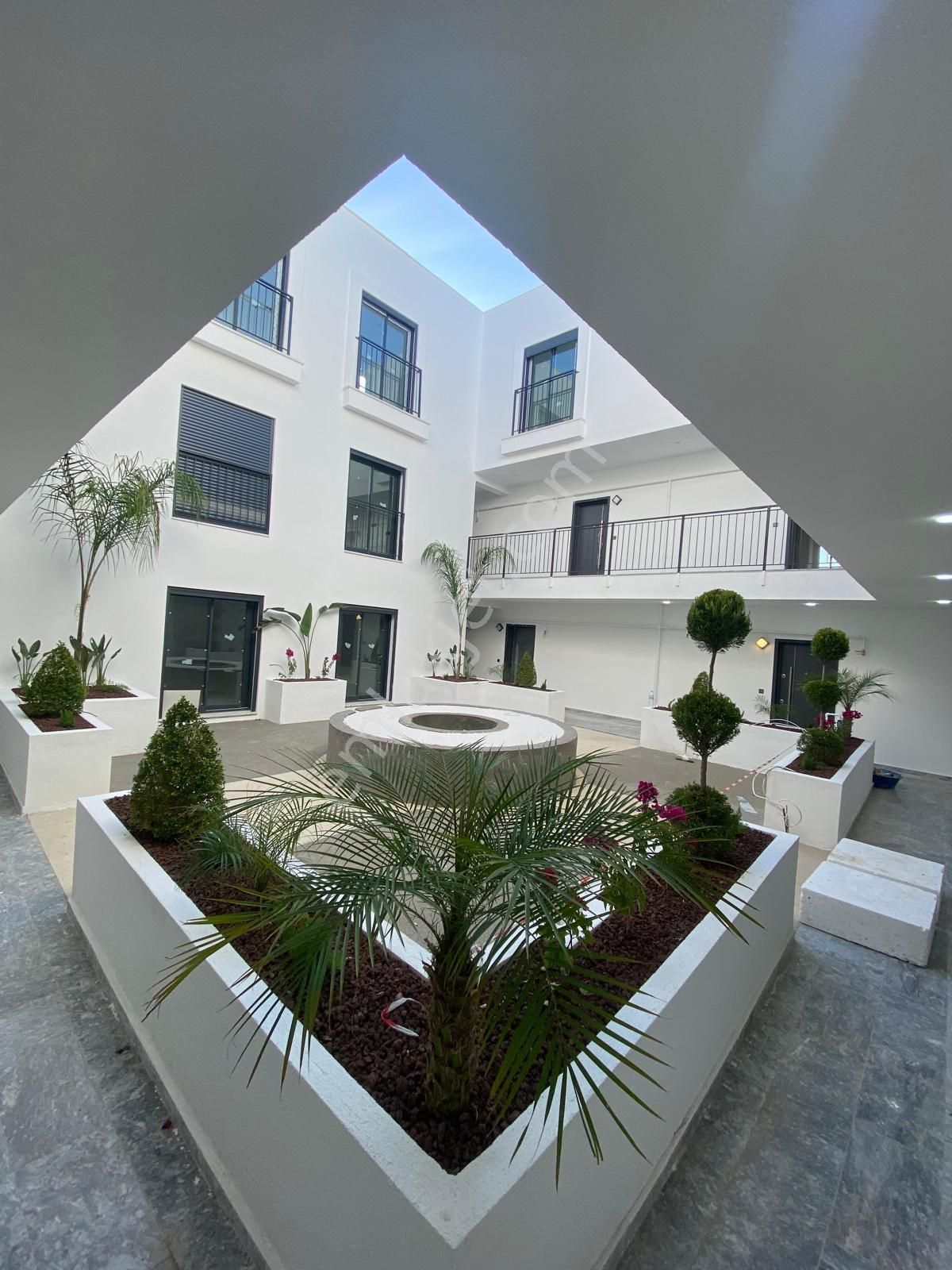 Plaja 90 Metre Mesafede 2+1 Sıfır Daire - Görsel 11