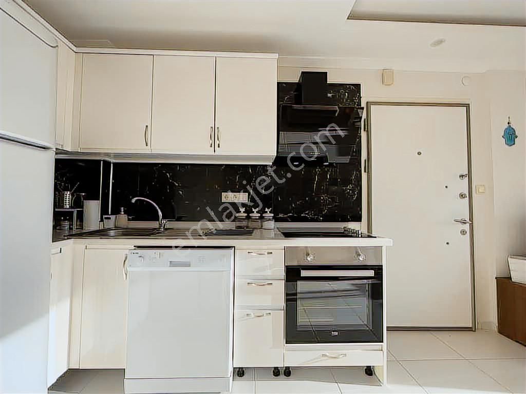 Akbükte Denize 500 Metre 2+1 Bahçe Dubleksi - Görsel 26