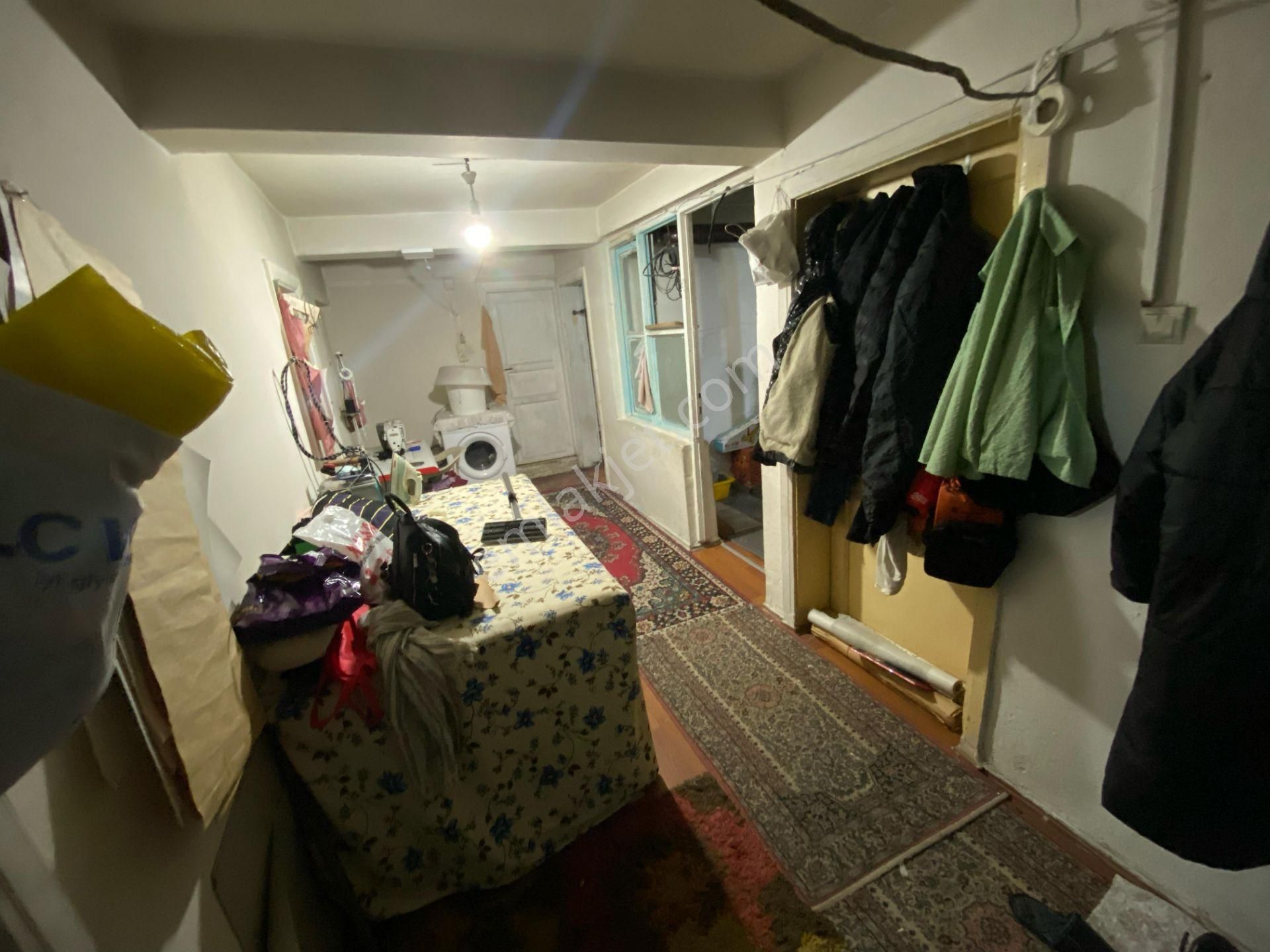 Yalı Gayrimenkul'den Kiracılı Satılık 2+1 Daire - Görsel 11