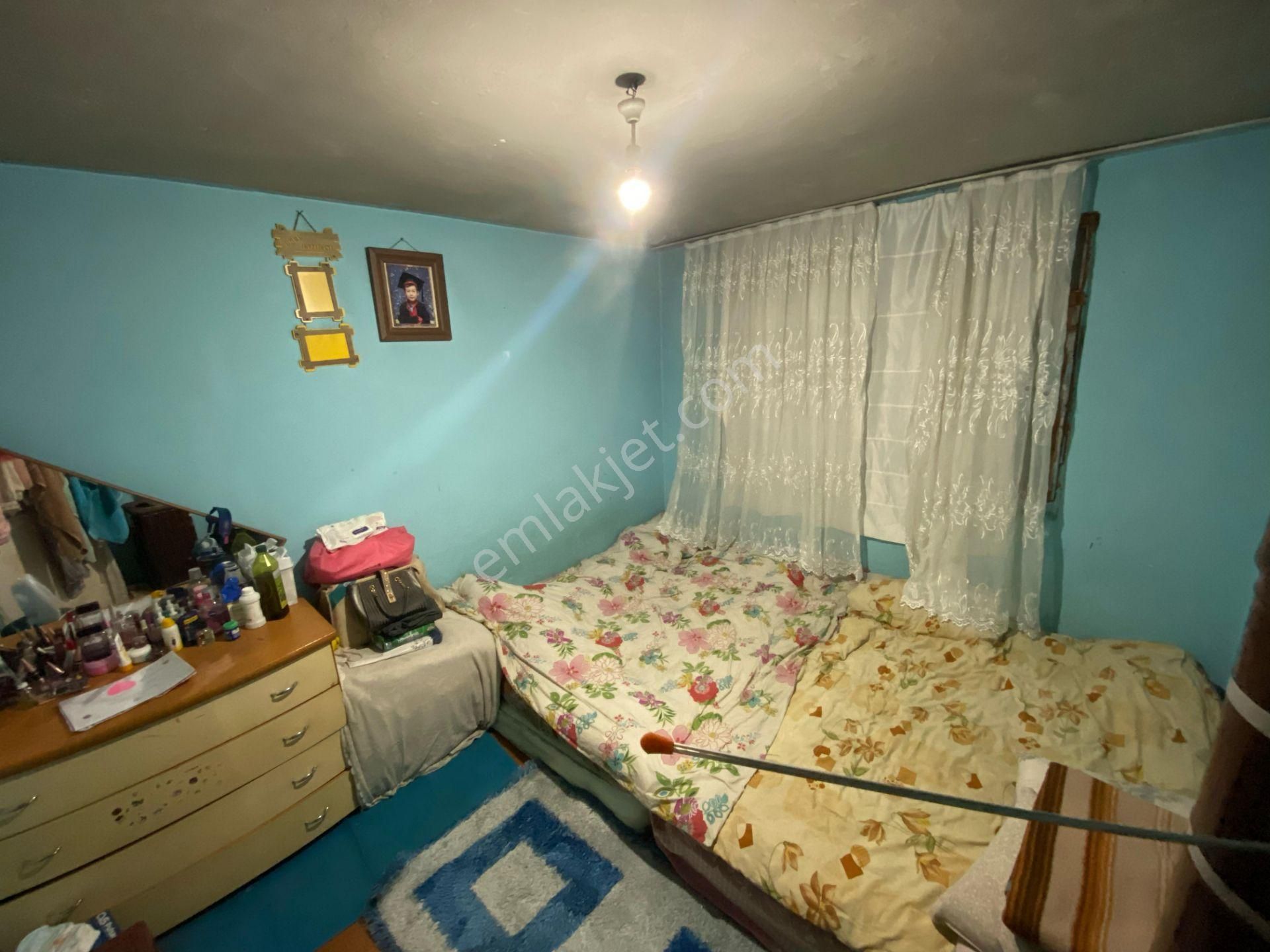 Yalı Gayrimenkul'den Kiracılı Satılık 2+1 Daire - Görsel 8