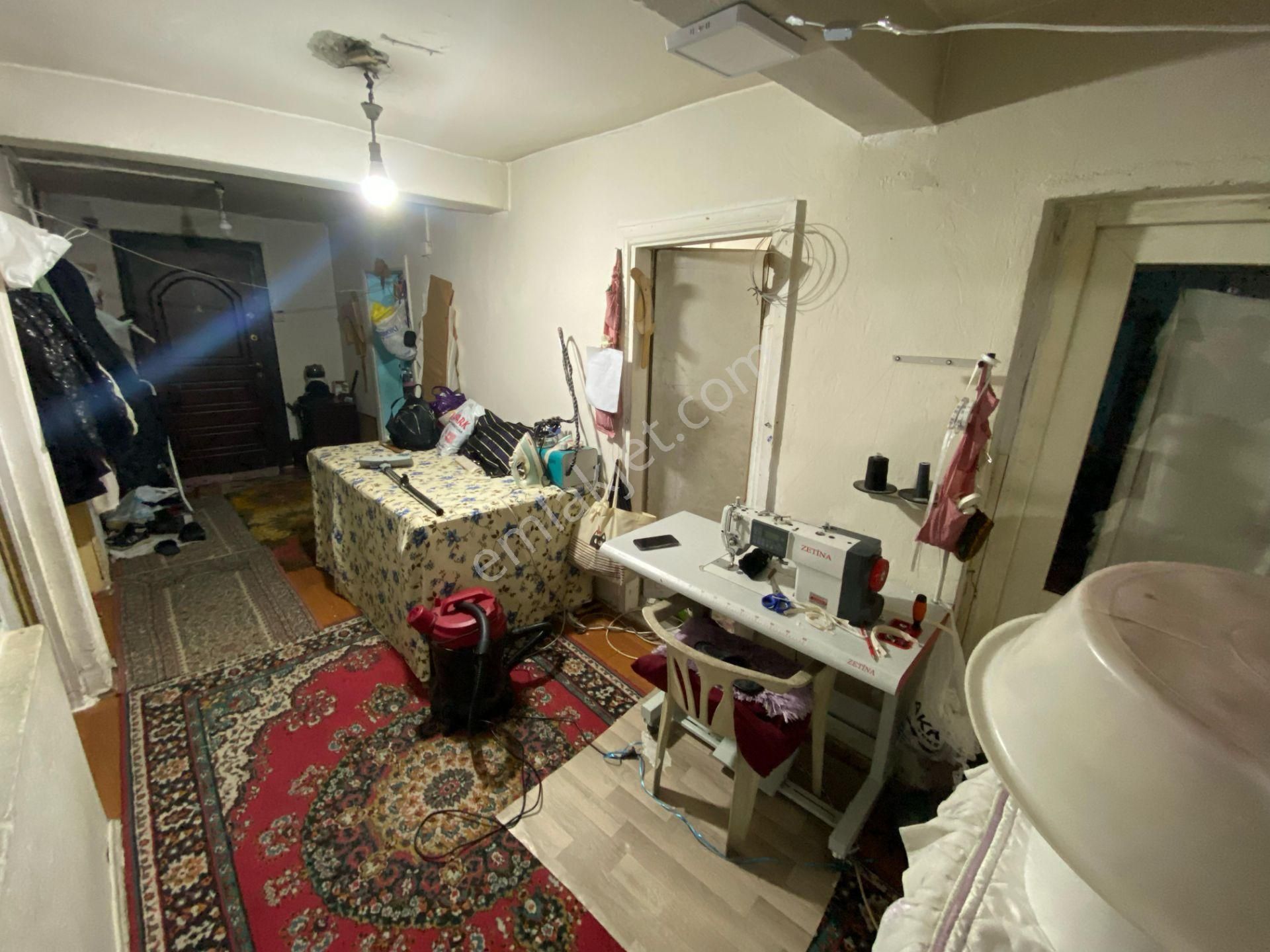 Yalı Gayrimenkul'den Kiracılı Satılık 2+1 Daire - Görsel 12