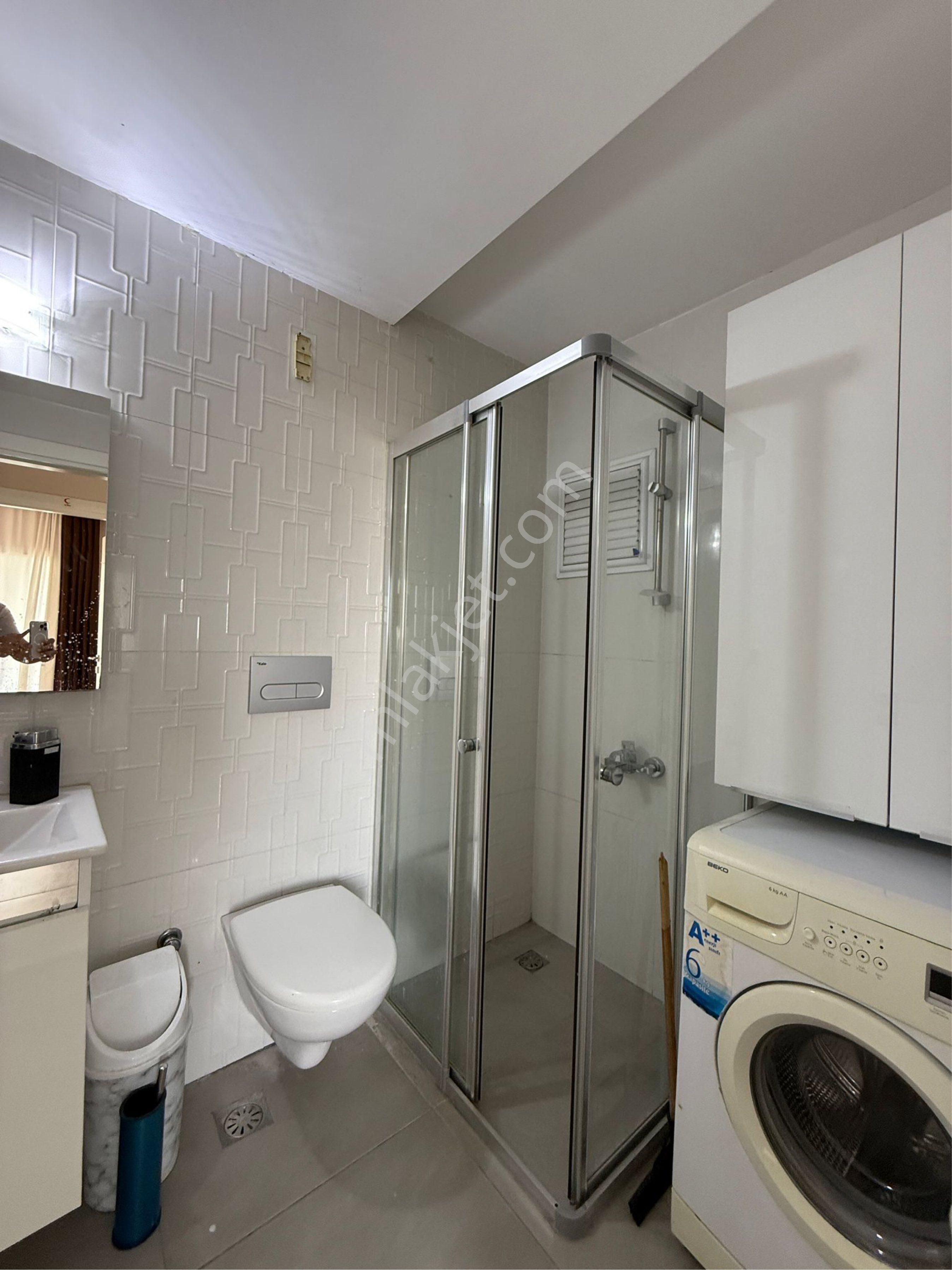 Parkeli Çift Banyolu Şehirin Merkezinde Otogara Yakın 2+1 - Görsel 11