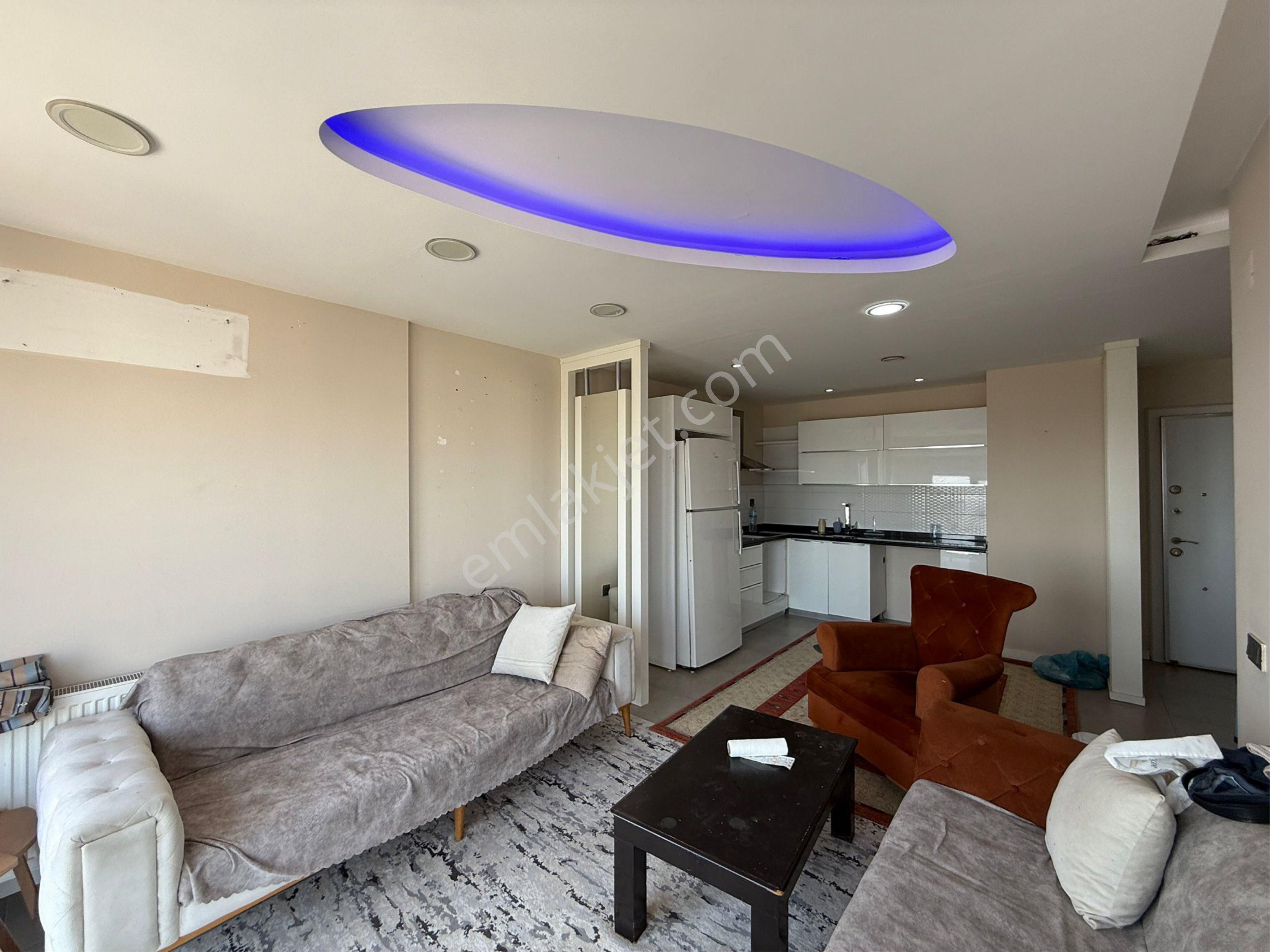 Parkeli Çift Banyolu Şehirin Merkezinde Otogara Yakın 2+1 - Görsel 2