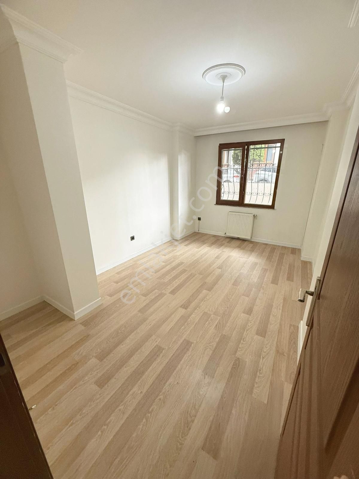 █ Konfor █ İdealtepe Metro'da, Ön Cephe Ayrı Mutfak Balkonlu 2+1 - Görsel 8