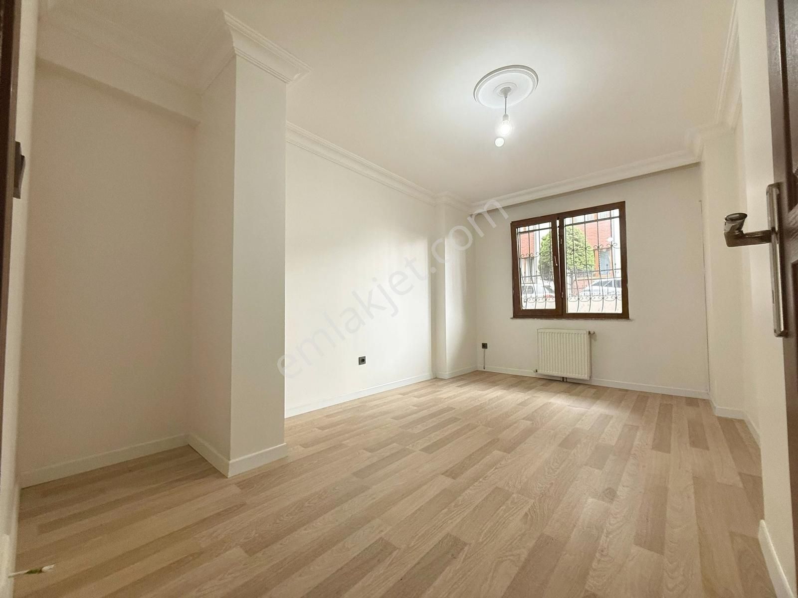 █ Konfor █ İdealtepe Metro'da, Ön Cephe Ayrı Mutfak Balkonlu 2+1 - Görsel 4