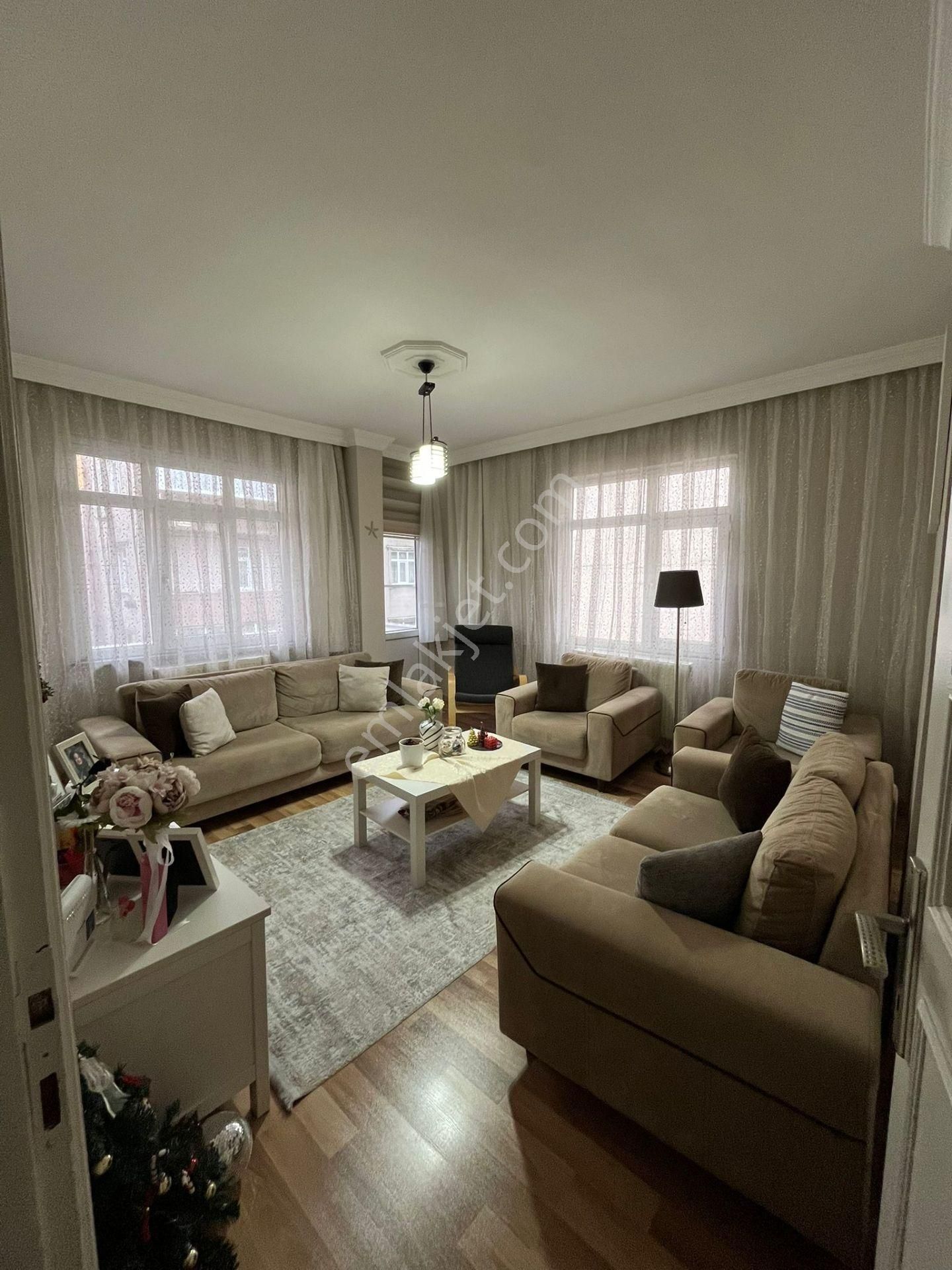 Sahibinden Sultangazi'de 2+1 Masrafsız Fırsat Daire!