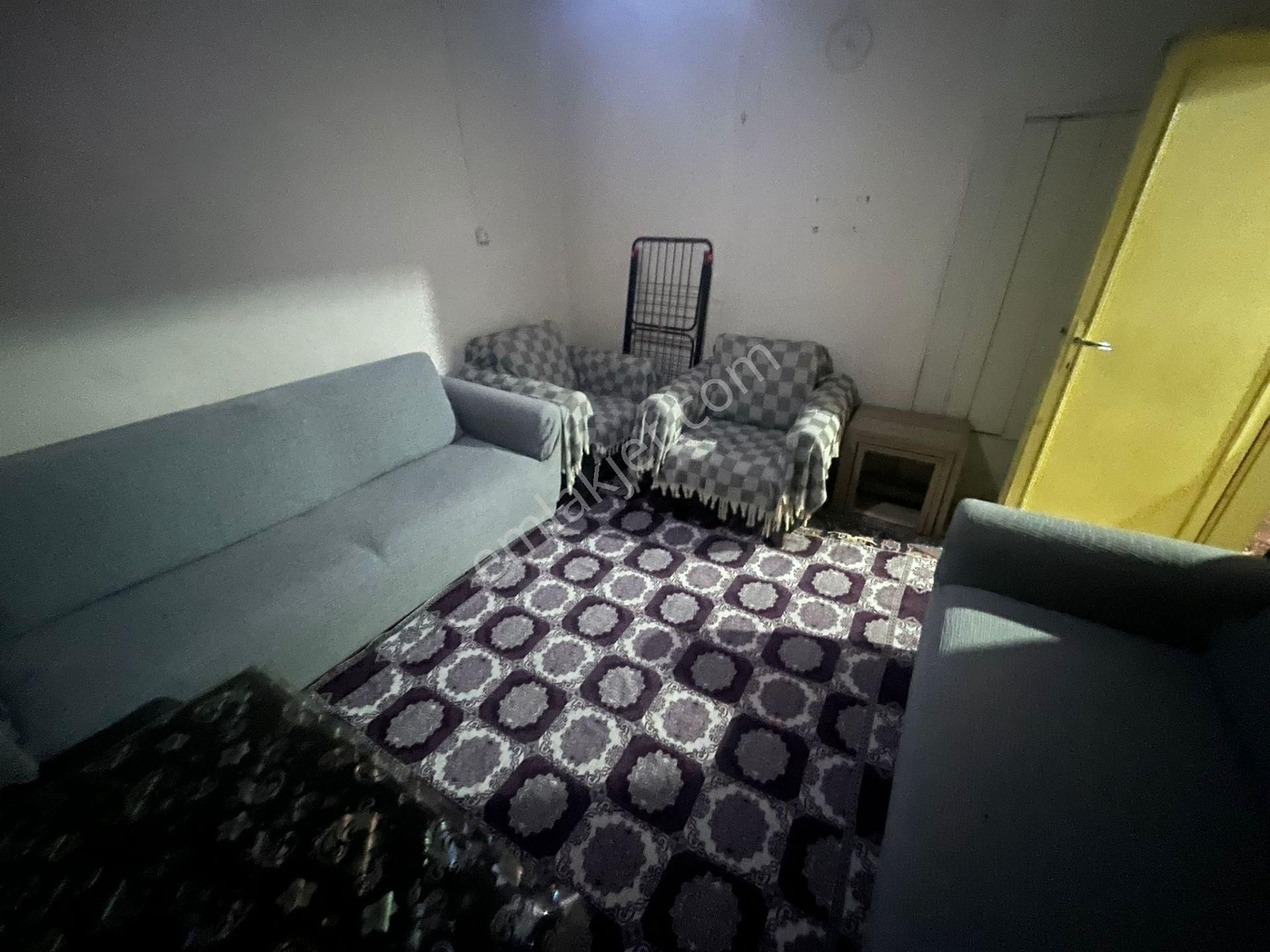 Deniz Yiğit Emlak'tan Mecidiye Mahallesinde Satılık 2 Katlı Bahçeli Müstakil Ev - Görsel 21