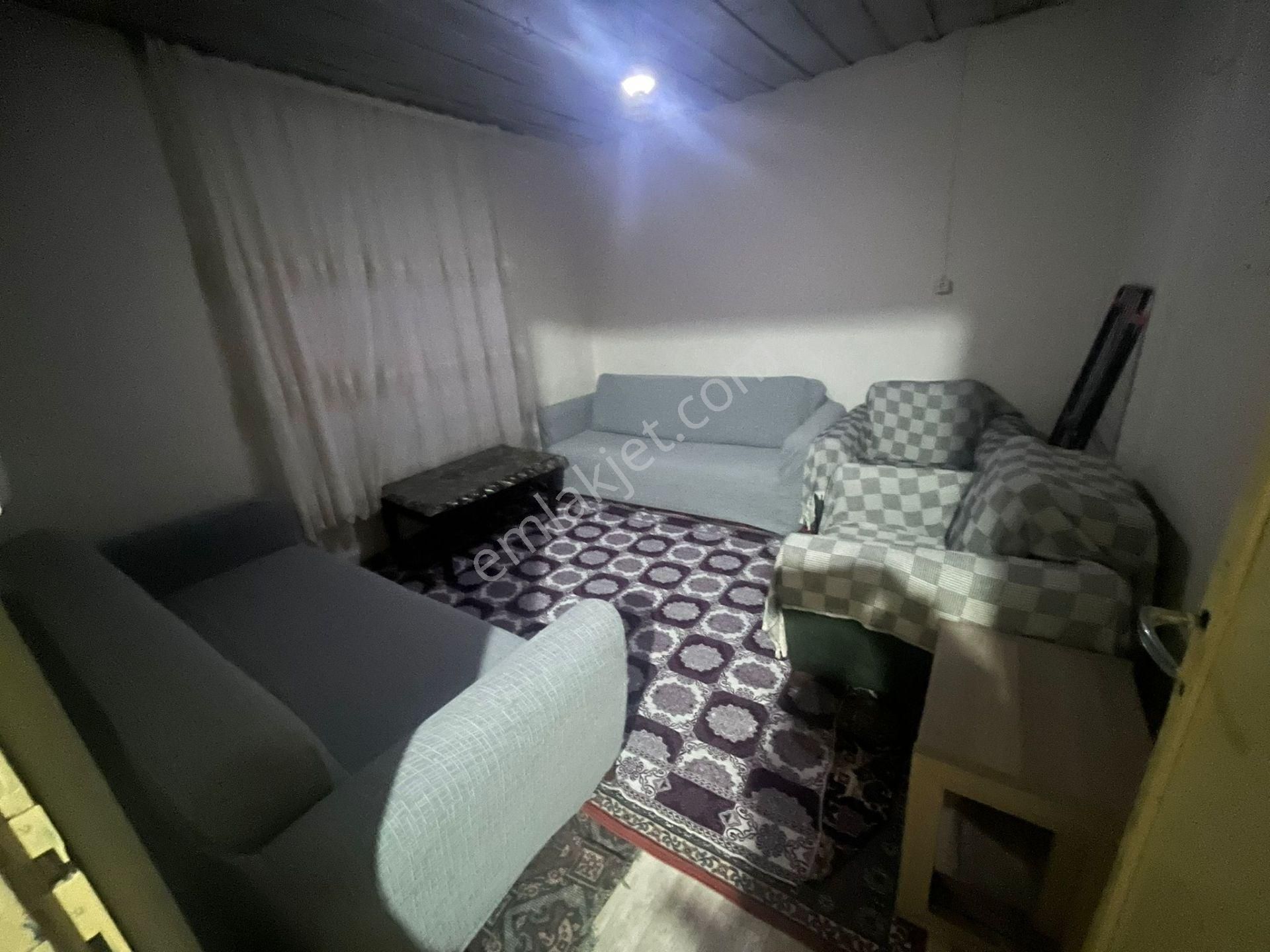 Deniz Yiğit Emlak'tan Mecidiye Mahallesinde Satılık 2 Katlı Bahçeli Müstakil Ev - Görsel 20