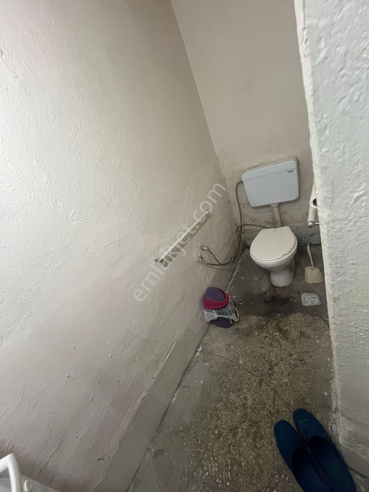 Deniz Yiğit Emlak'tan Mecidiye Mahallesinde Satılık 2 Katlı Bahçeli Müstakil Ev - Görsel 28