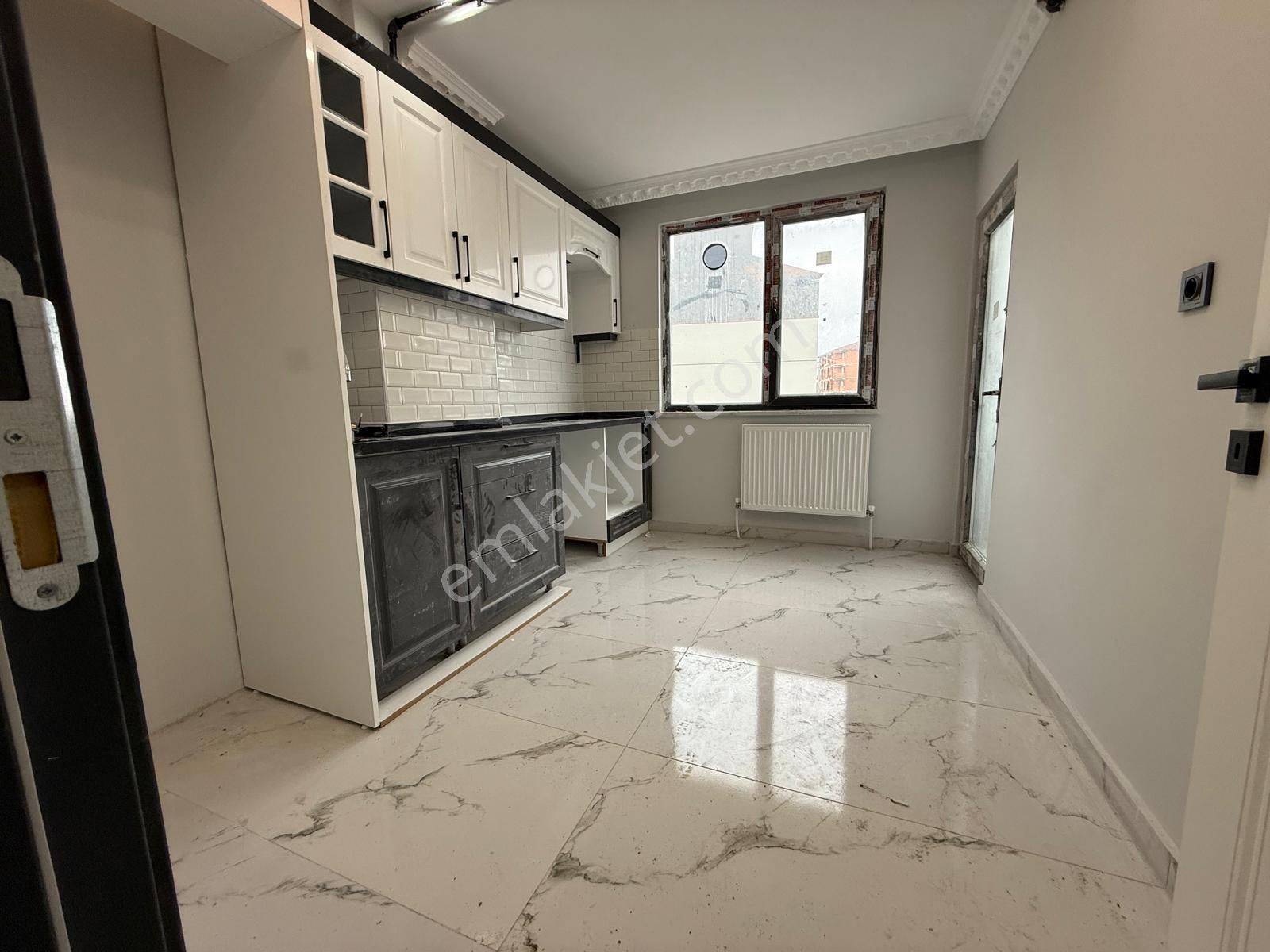 Ergünler İnşaattan Yunus Emre'de 3+1 Köşe Başı Satılık Daire - Görsel 2