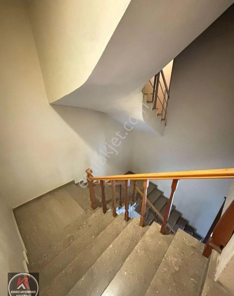 Karamürsel Dereköyde 12 Odalı 3 Katlı Satılık Müstakil Bina - Görsel 8