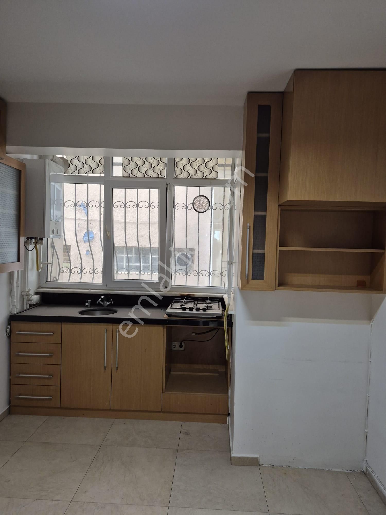 Pendik Uzmanı Cemal Kınay'dan Çarşı İçi Kiralık,1.kat İşyeri - Görsel 7