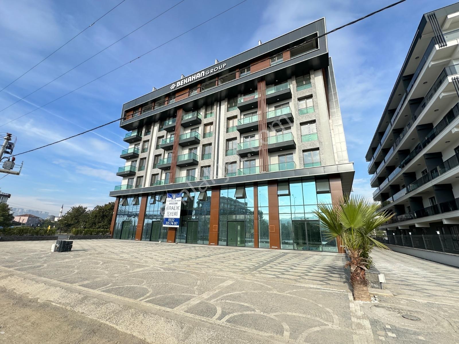 Cb Akademi Rezidanslar Bölgesi Kiralık Anayol Cephe 45 M2 Dükkan - Görsel 2
