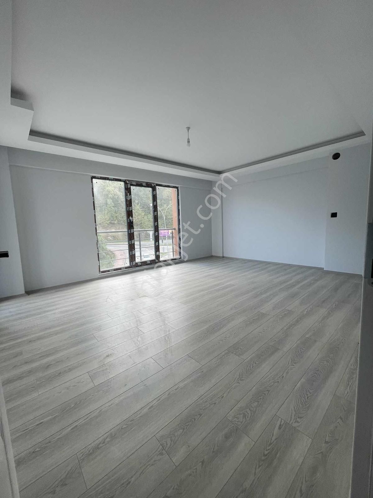 Momentum Emre'den Canikte Deniz Manzaralı 2+1 - Görsel 5