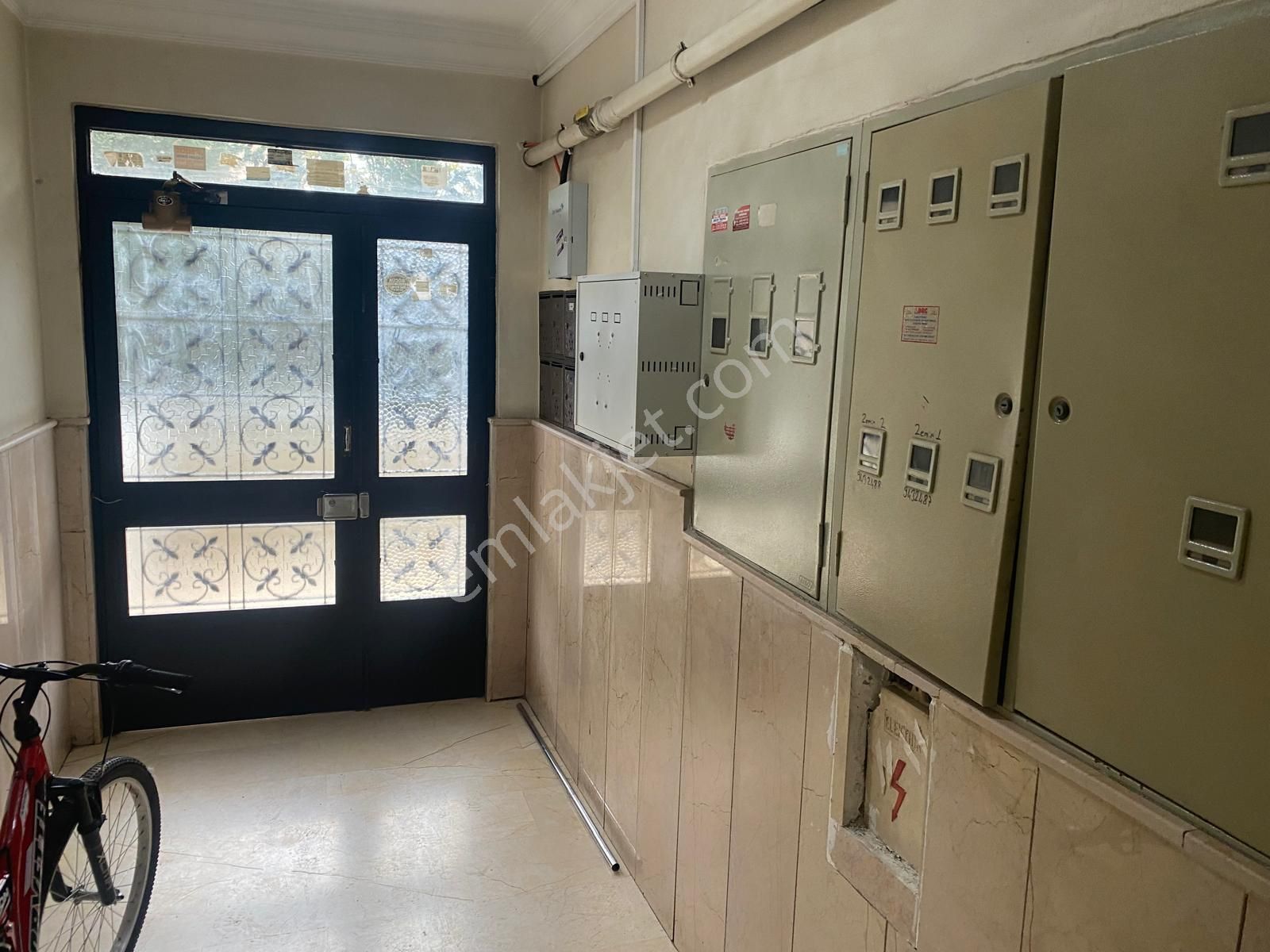 Güzelyalı E5 Altında Arakat Marmaraya E5 Çok Yakın 3+1 Asansörlü - Görsel 25