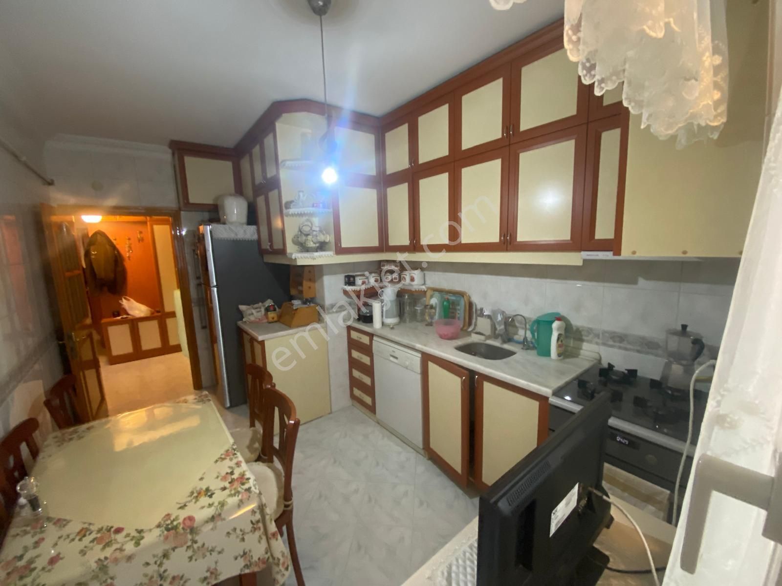 Güzelyalı E5 Altında Arakat Marmaraya E5 Çok Yakın 3+1 Asansörlü - Görsel 18