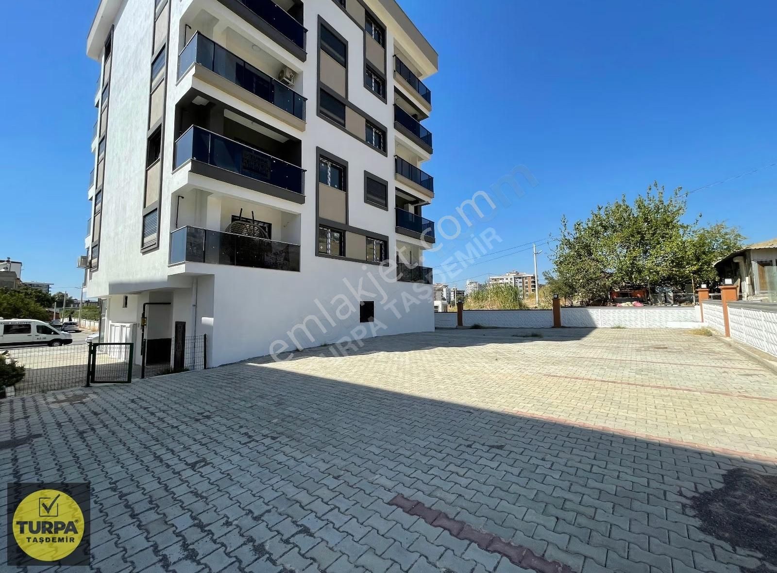 Çiğli Balatçık Mahallesi'nde Satılık 1+1 Daire - Görsel 3