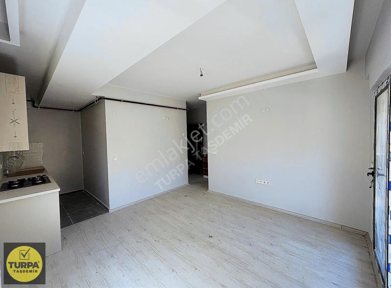 Çiğli Balatçık Mahallesi'nde Satılık 1+1 Daire - Görsel 9