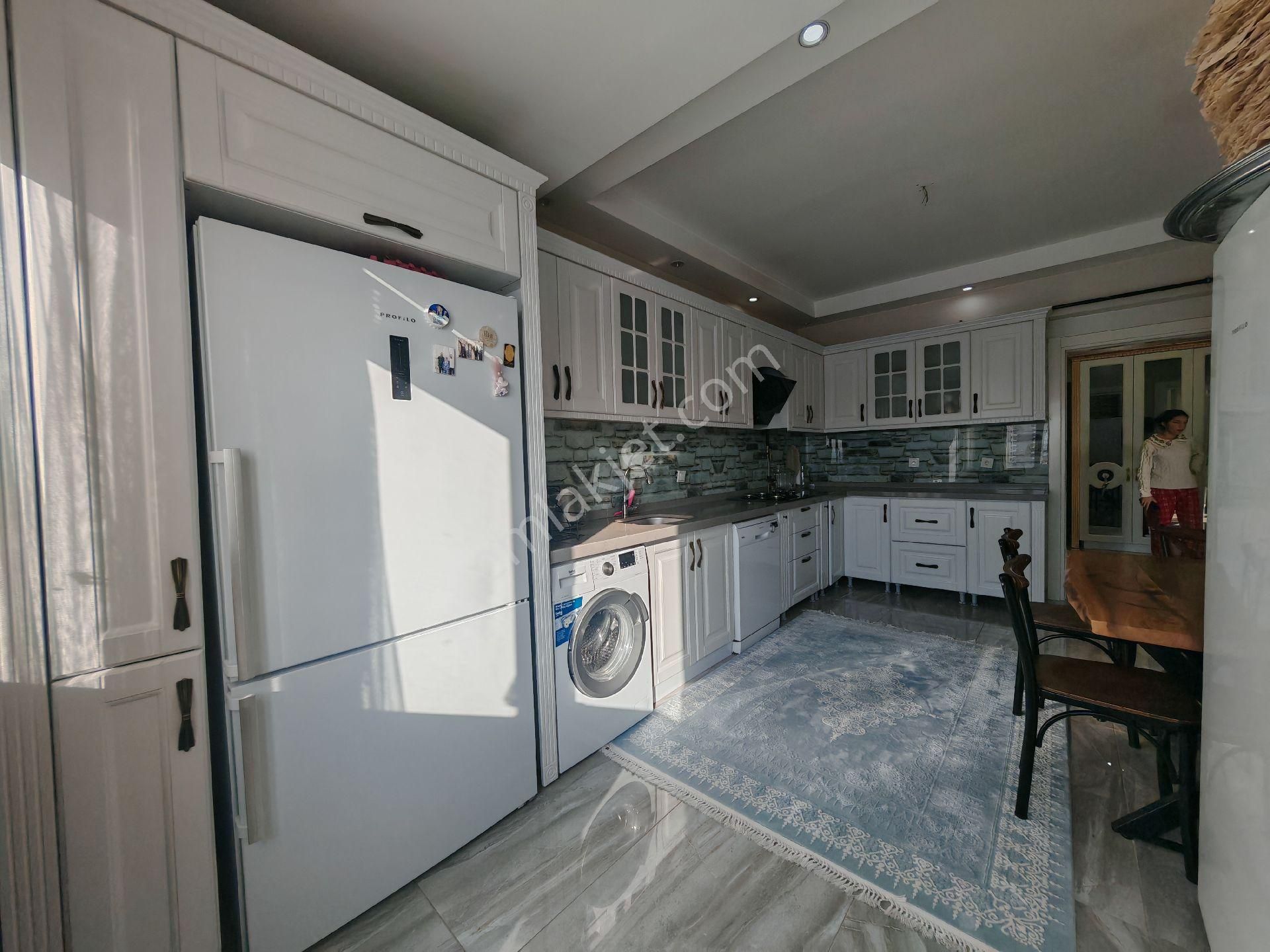 Faruk Yüksel Emlak Gürkan Sitesi Satılık 4 Oda Yapılı Dairw - Görsel 21