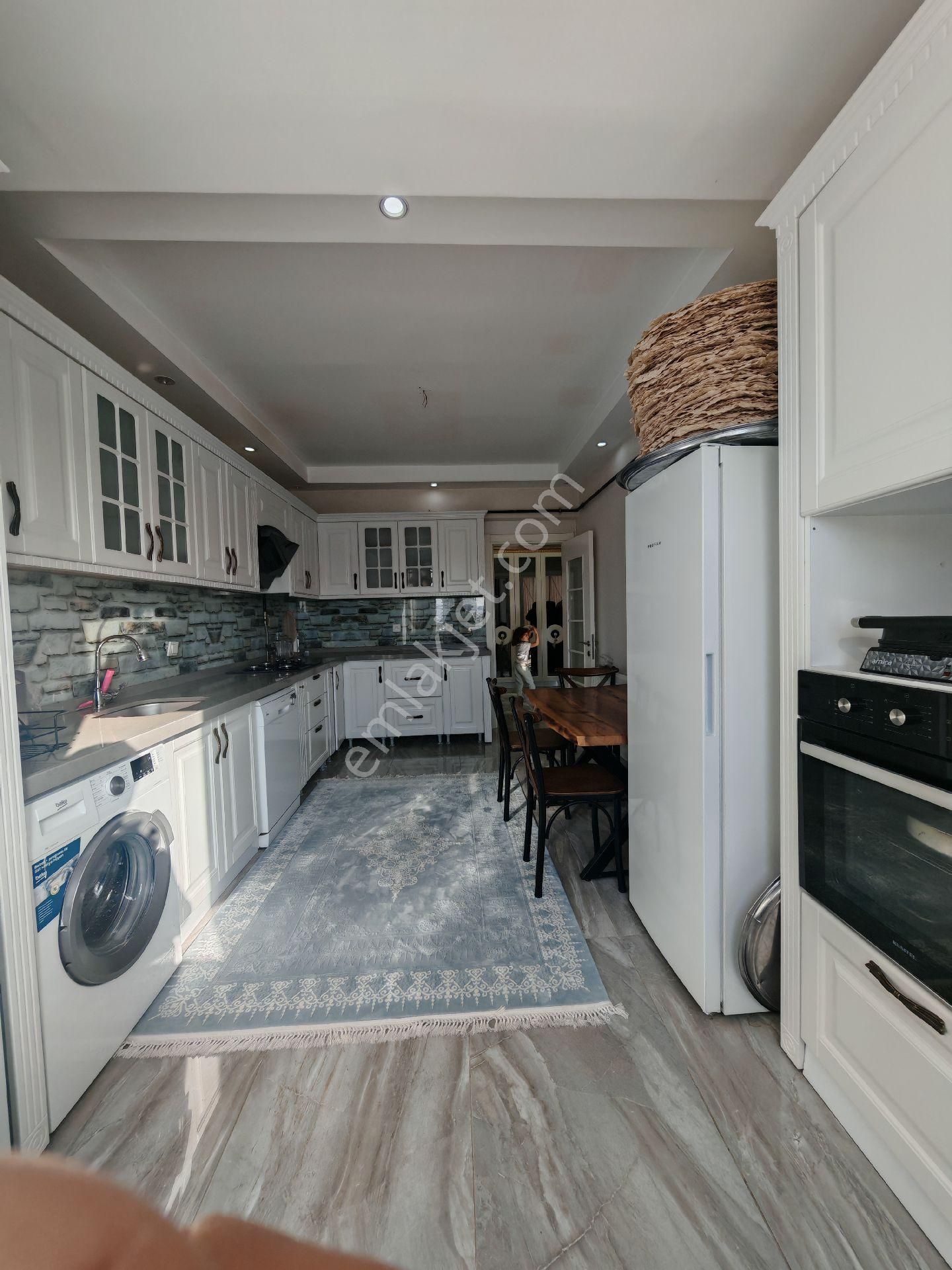 Faruk Yüksel Emlak Gürkan Sitesi Satılık 4 Oda Yapılı Dairw - Görsel 18