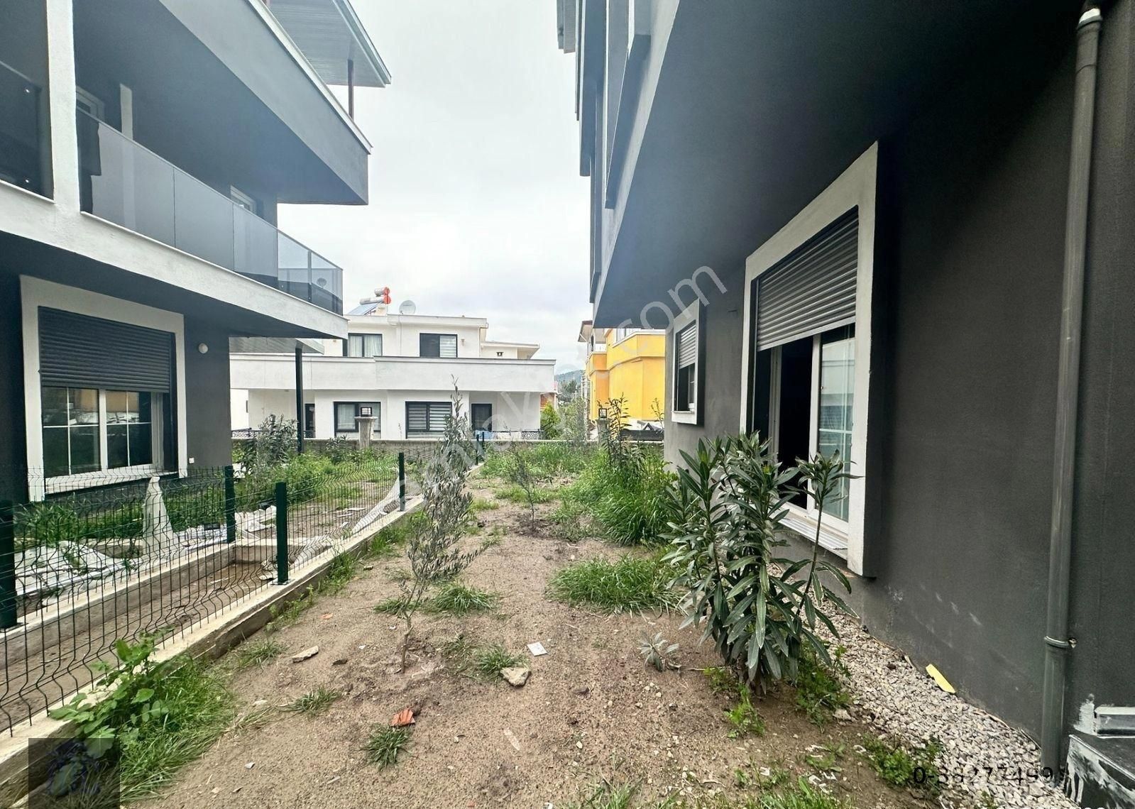 İzmir Seferihisar Doğanbeyde 3+1 Satılık Villa Şömineli Geniş Yazlık - Görsel 28