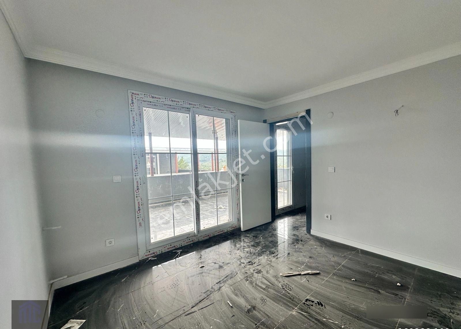 İzmir Seferihisar Doğanbeyde 3+1 Satılık Villa Şömineli Geniş Yazlık - Görsel 2