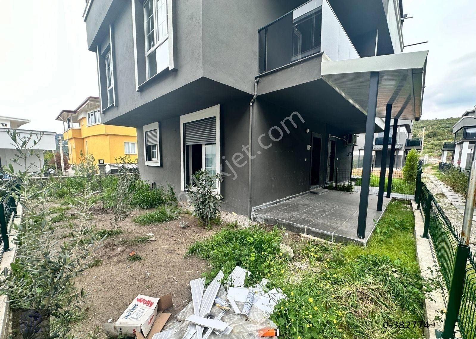 İzmir Seferihisar Doğanbeyde 3+1 Satılık Villa Şömineli Geniş Yazlık - Görsel 19
