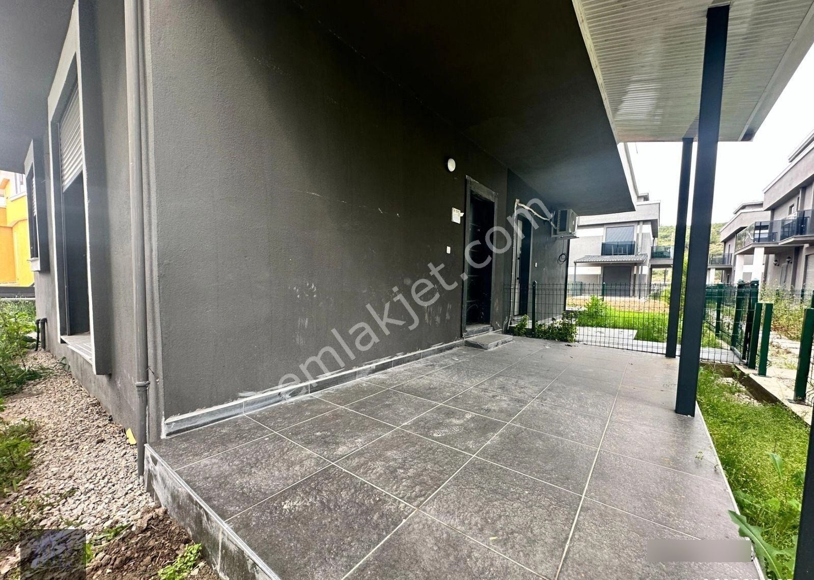 İzmir Seferihisar Doğanbeyde 3+1 Satılık Villa Şömineli Geniş Yazlık - Görsel 27