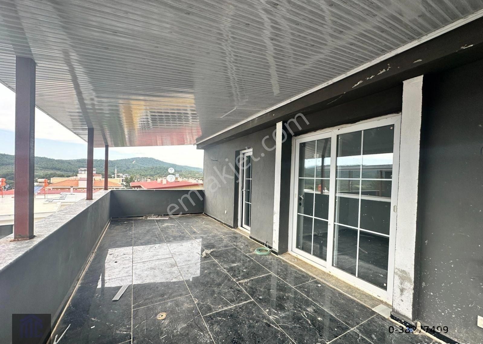 İzmir Seferihisar Doğanbeyde 3+1 Satılık Villa Şömineli Geniş Yazlık - Görsel 9