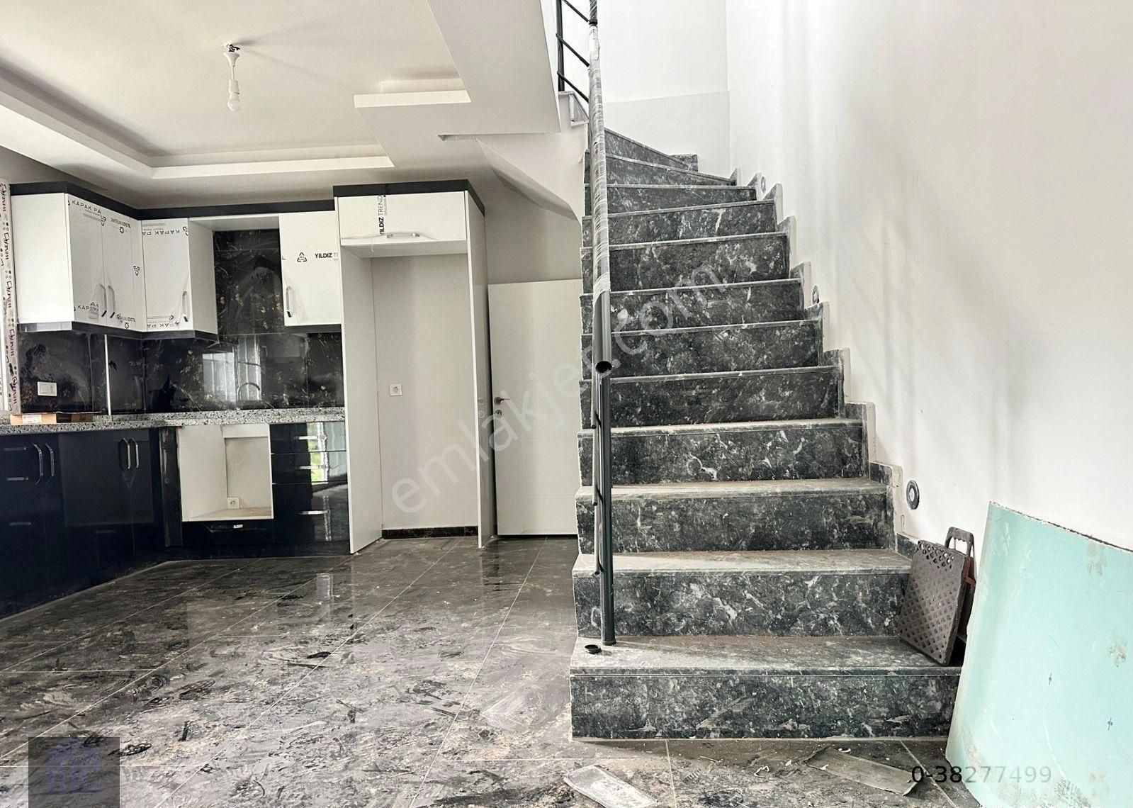 İzmir Seferihisar Doğanbeyde 3+1 Satılık Villa Şömineli Geniş Yazlık - Görsel 22