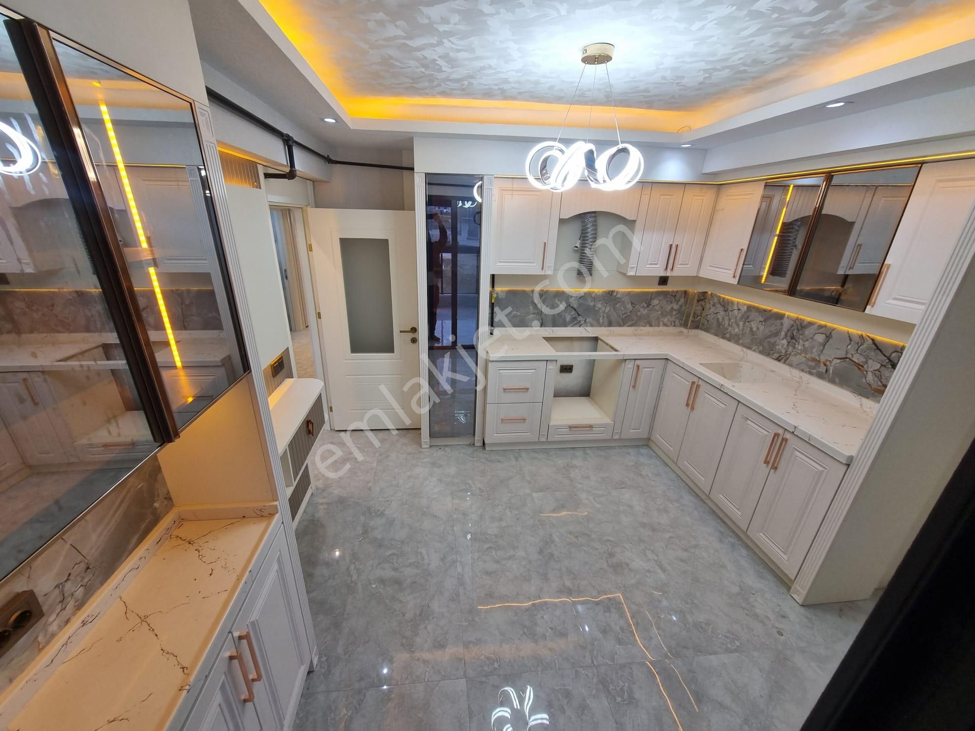 Hazardan-fırsat-3+1-mendereste Altan Isıtma Kombi Cam Balkon 3+1 - Görsel 10