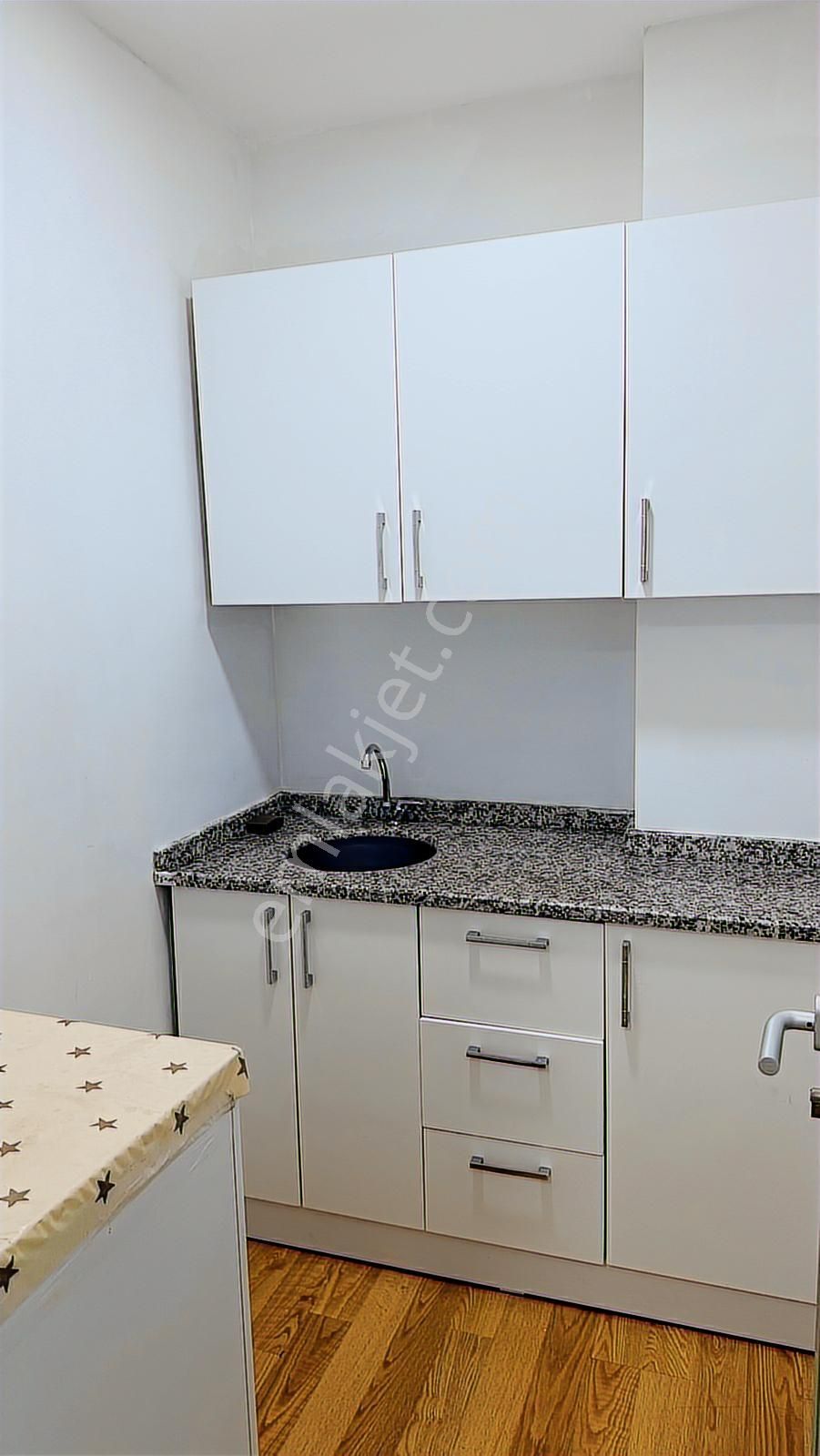 Satılık Metro Yanında Hazır Dekorasyonlu Ofis Remax Astyle - Görsel 22