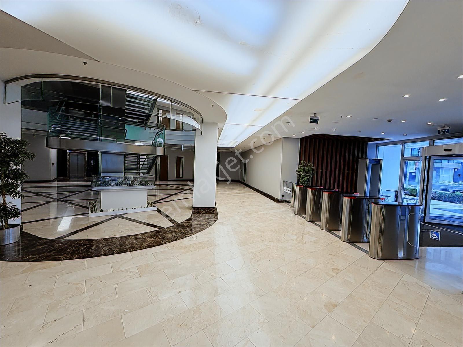 Satılık Metro Yanında Hazır Dekorasyonlu Ofis Remax Astyle - Görsel 19