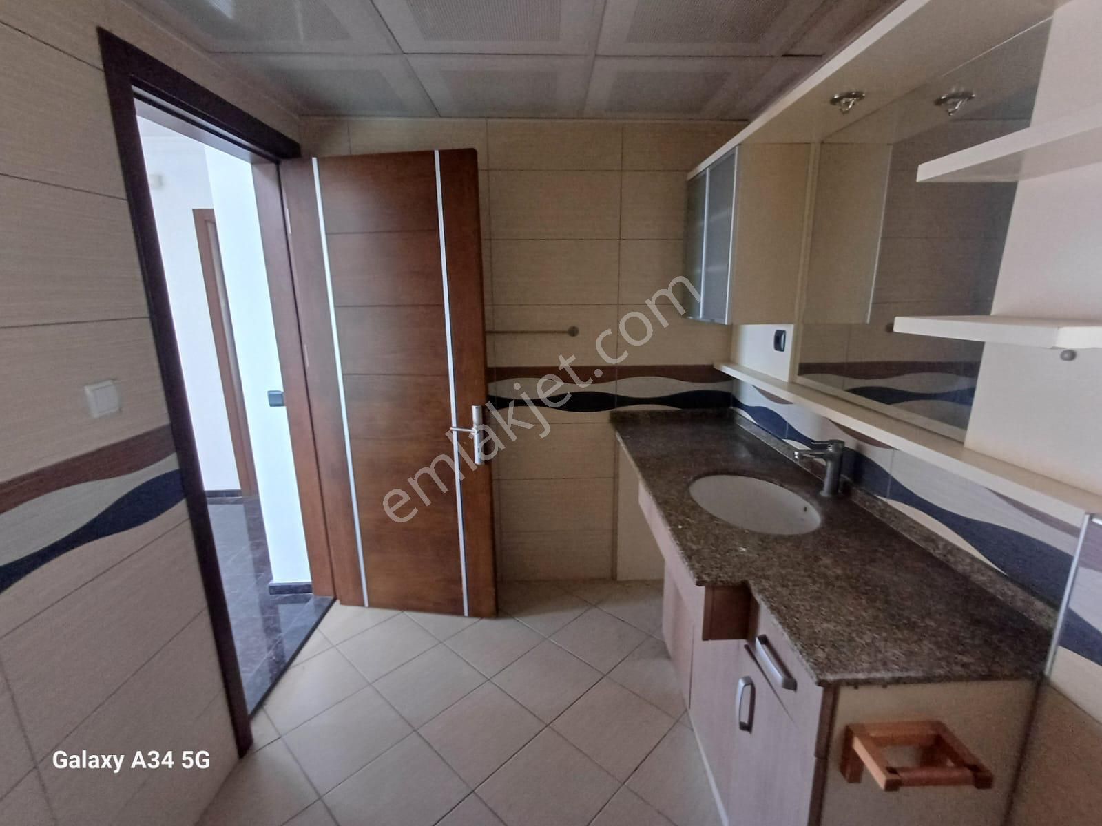 Marinaya Yakın - Köşe Konum - Tek Müstakil Villa - Görsel 24