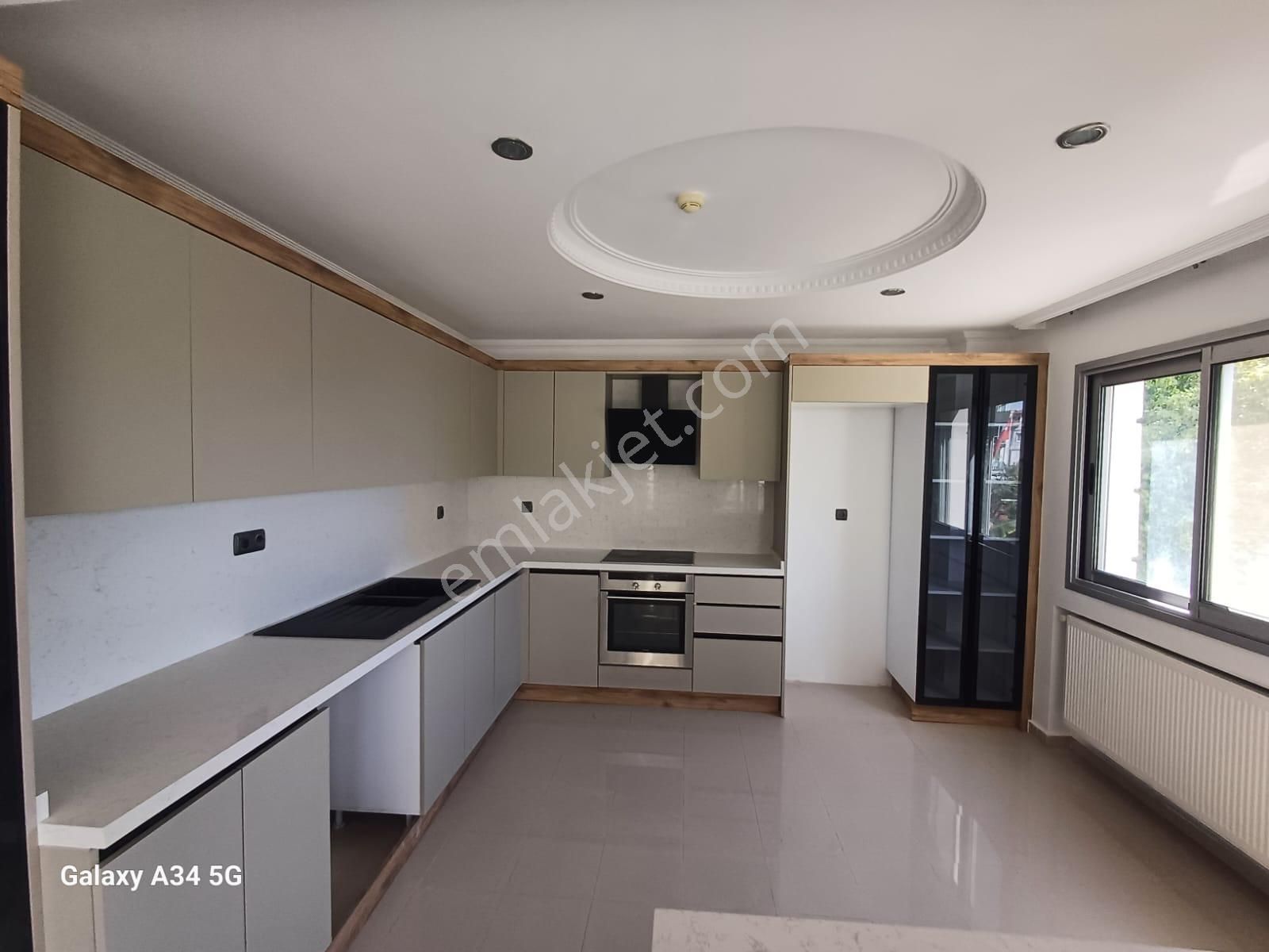 Marinaya Yakın - Köşe Konum - Tek Müstakil Villa - Görsel 15