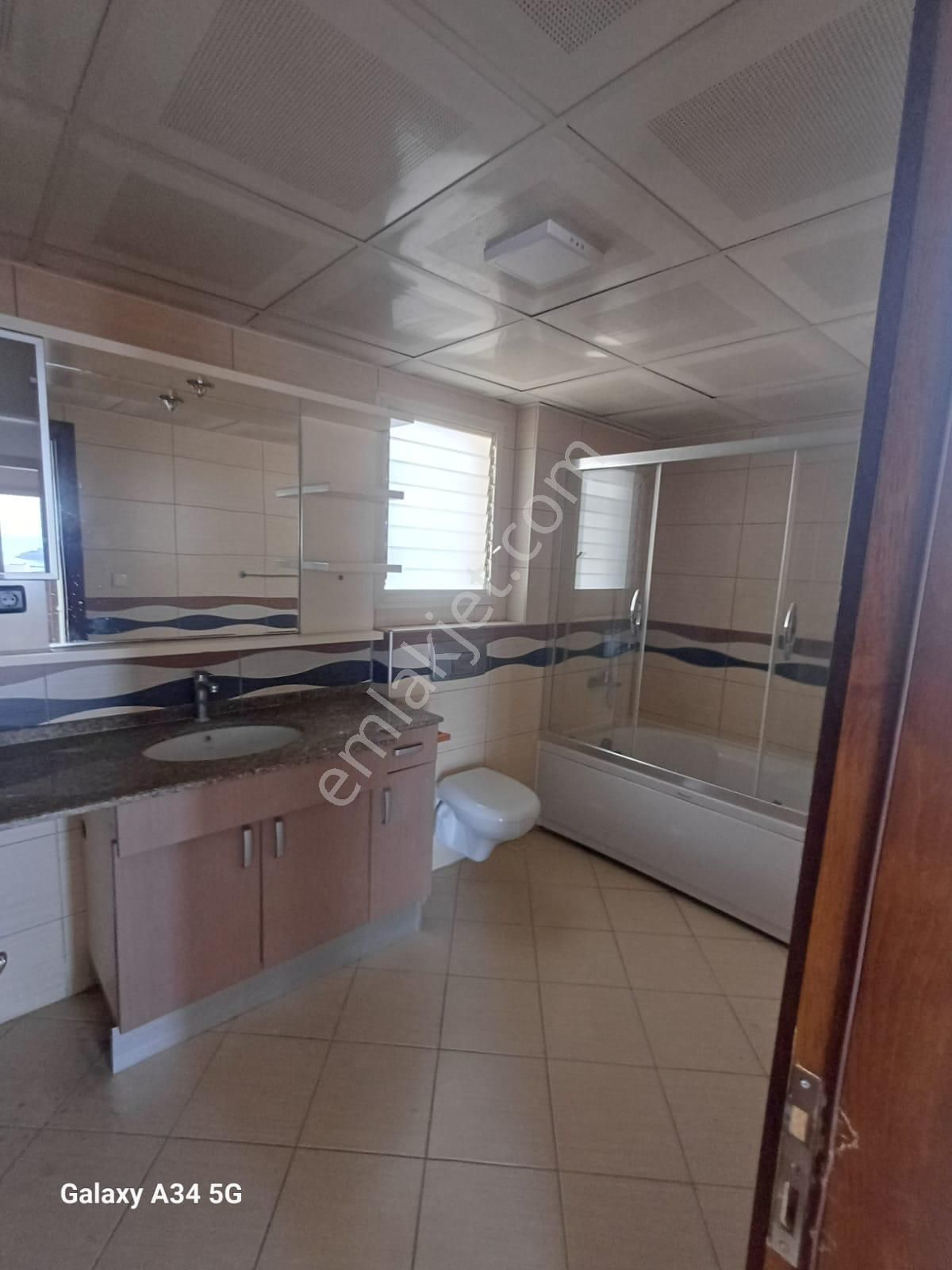 Marinaya Yakın - Köşe Konum - Tek Müstakil Villa - Görsel 27