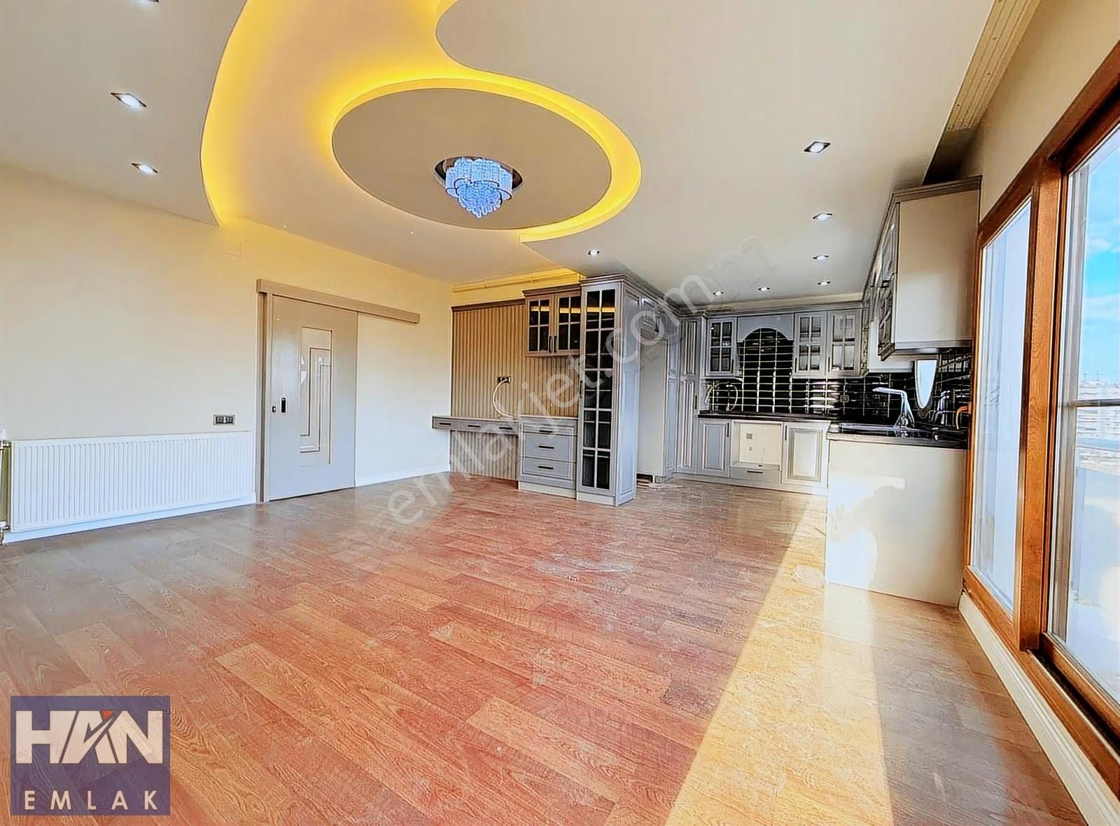 Han Emlak'tan Royal Towers'ta Tamamen Yenilenmiş Consept 4+1 - Görsel 27